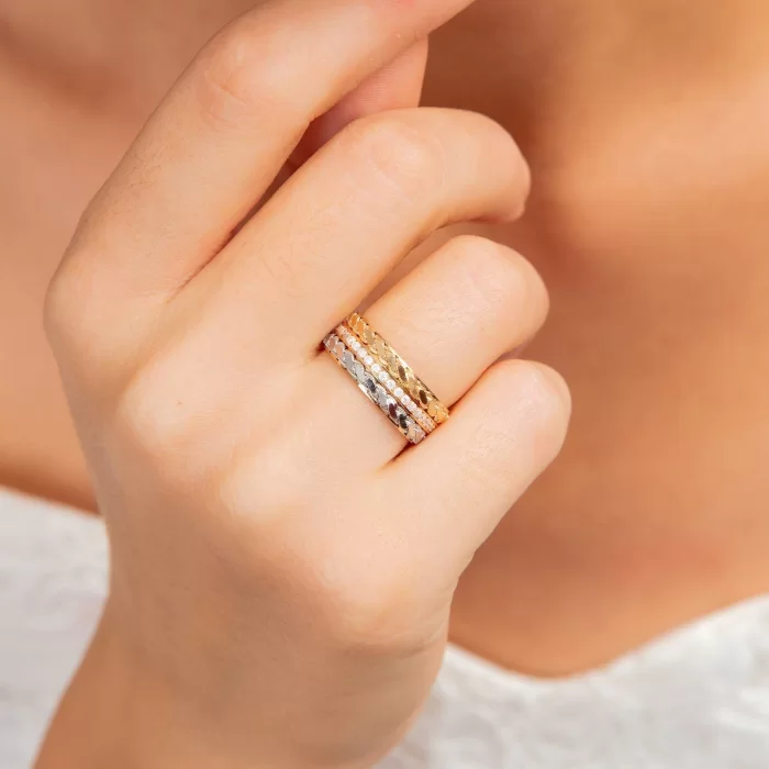 Twist and Milgrain Detailed Stony Wedding Ring Set