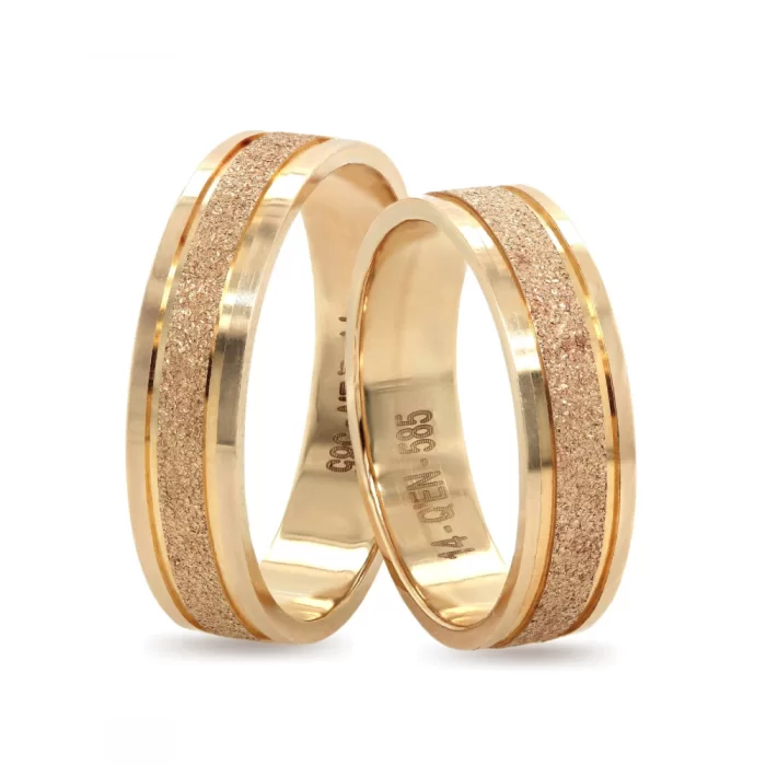 Yellow Gold Sandblasted Striped Wedding Ring For Women
