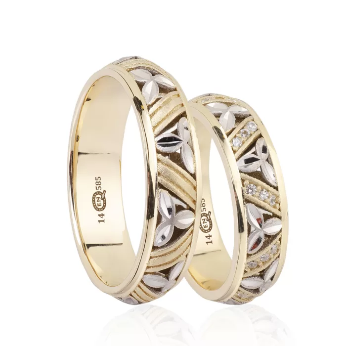 Two Tone Triple Leaf Patterned Stone Embroidered Wedding Band Set