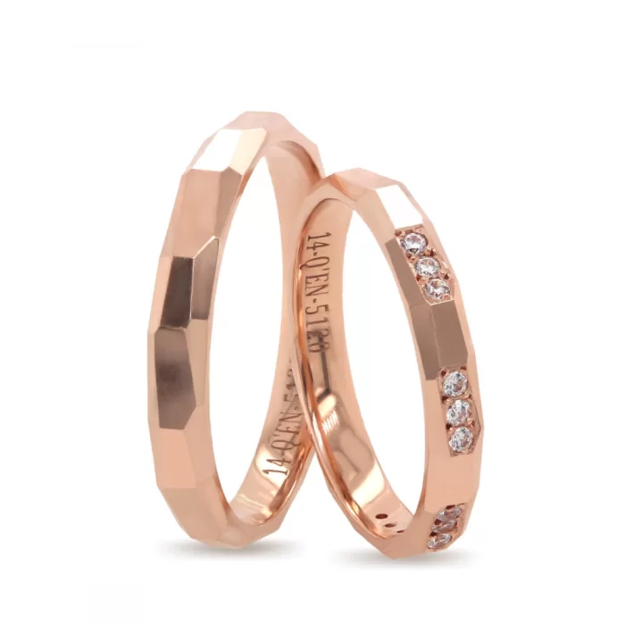 Rose Gold Multi Surface Triple Stone Embroidered Wedding Ring Set