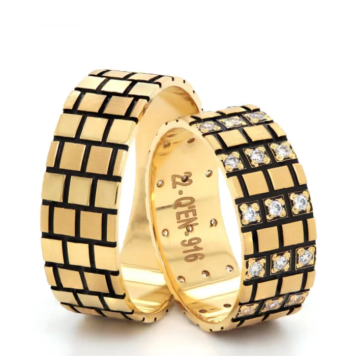 22k Two Tone Square Surface Vertical Stone Embroidered Wedding Ring For Set