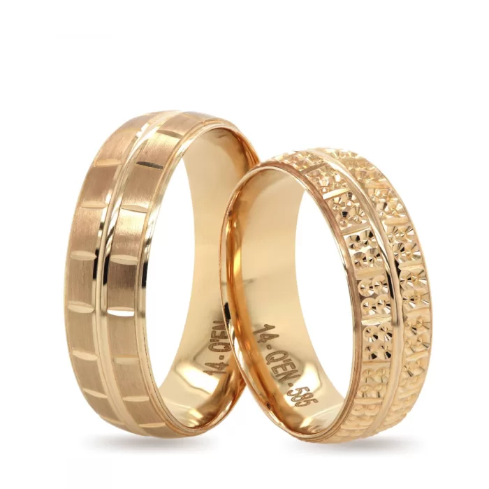 Yellow Gold Square Striped Wedding Ring For Men