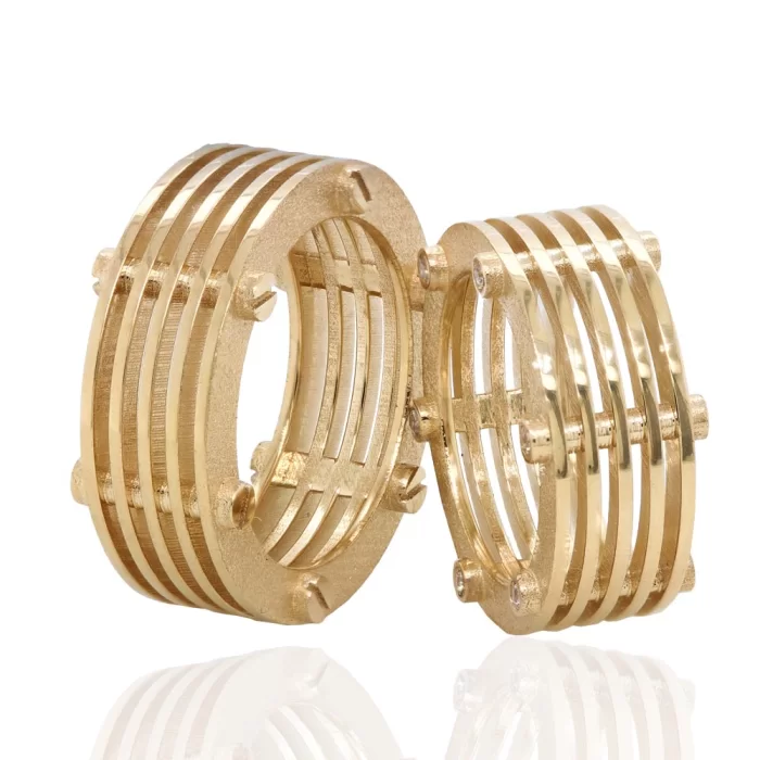 Yellow Gold Five Layers Screwed Wedding Ring Set