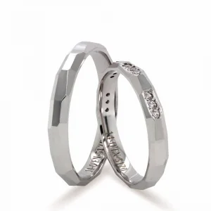White Gold Patterned Wedding Ring For Men