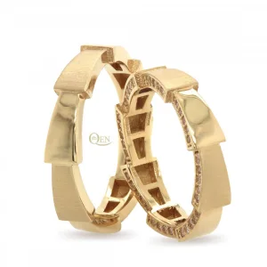 Snake Patterned Design Stone Embroidered Wedding Ring Set