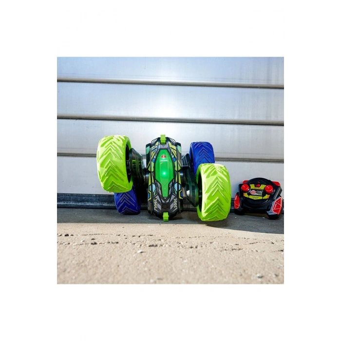 Nessiworld 201105010 RC Dickie Uzaktan Kumandalı Akrobatik Cyber Flip Araç