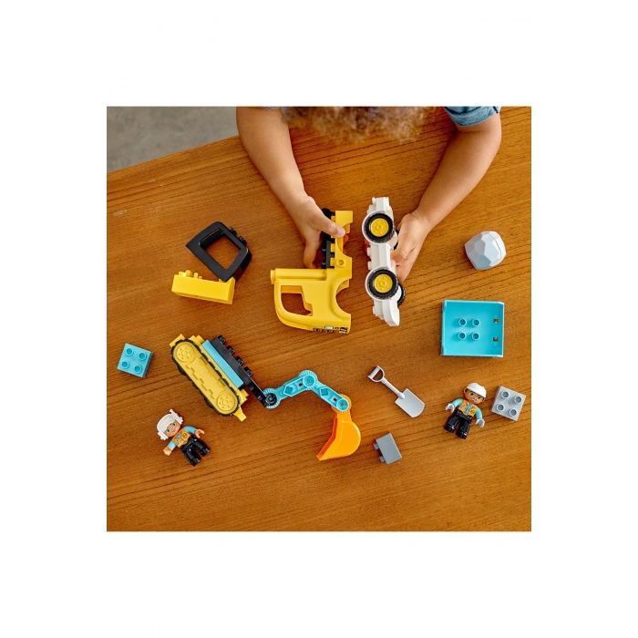 ® DUPLO® Town Kamyon ve Paletli Kazıcı 10931 - 2+ Eğitici Oyuncak Yapım Seti (20Parça)