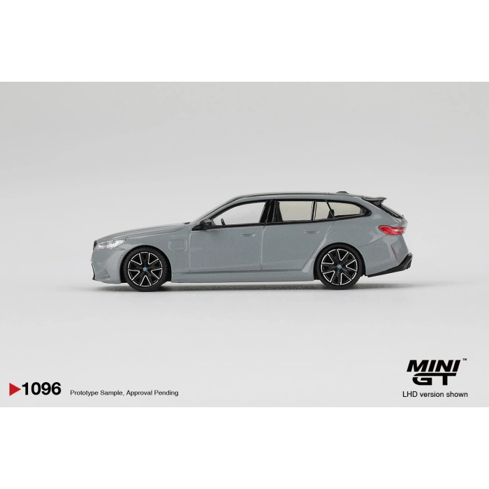 MİNİ GT BMW M5 Touring Brooklyn Grey Metallic