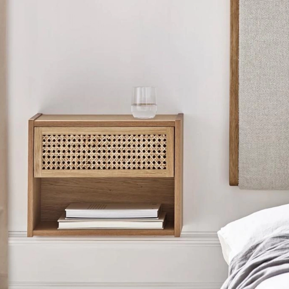 Ahşap Masif Doğal Hazeranlı Raflı Uçan Komodin