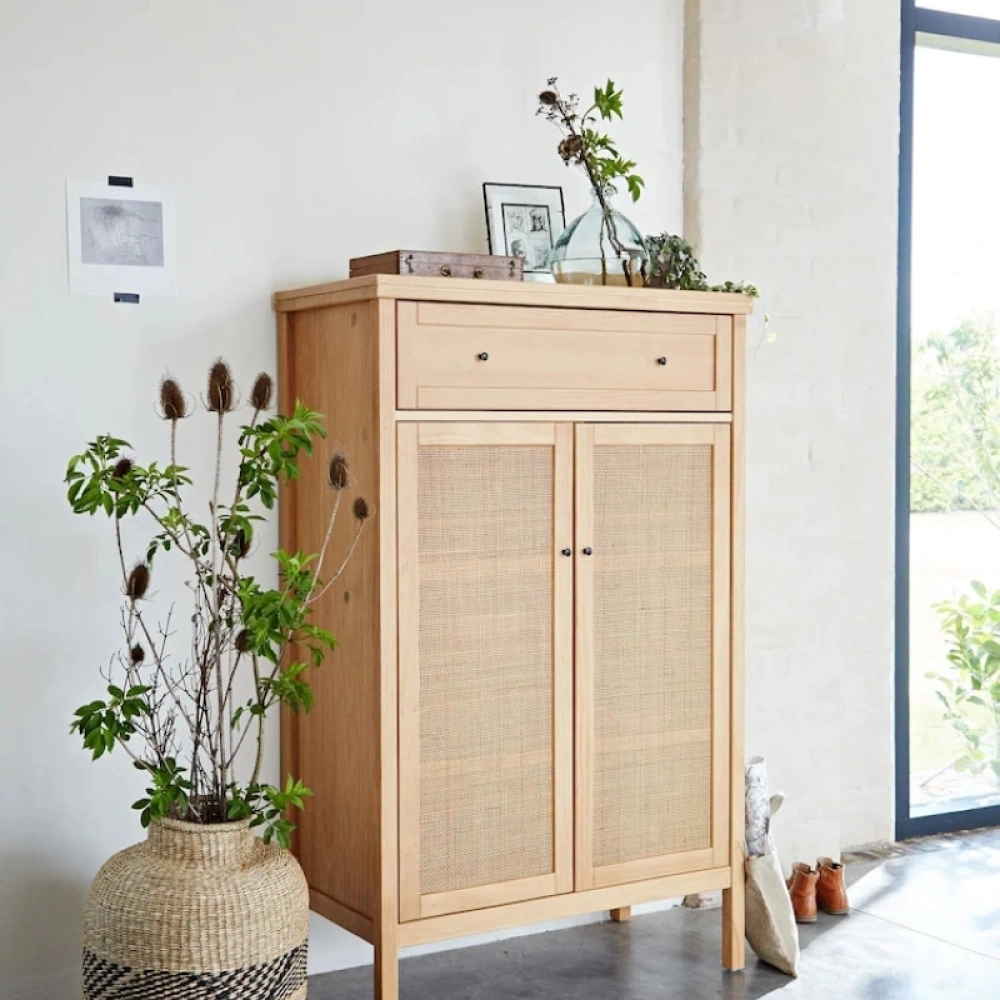 Altea Rattan Detaylı Masif Büfe Dolap
