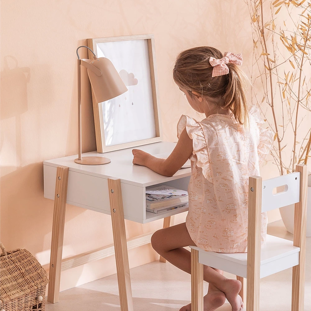 Basic model çocuk çalışma masası