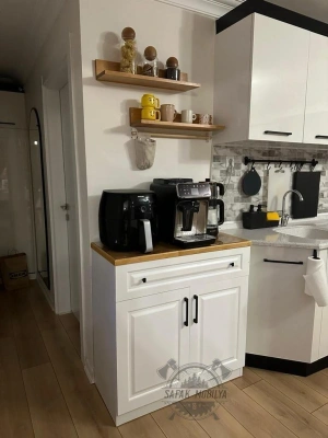 Çok amaçlı ahşap detaylı kahve köşesi dolabı