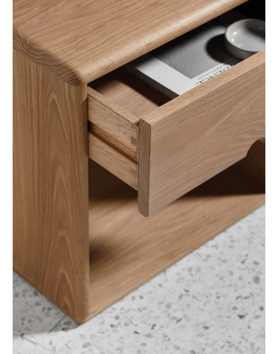 Ahşap tek çekmeceli geniş raflı komodin