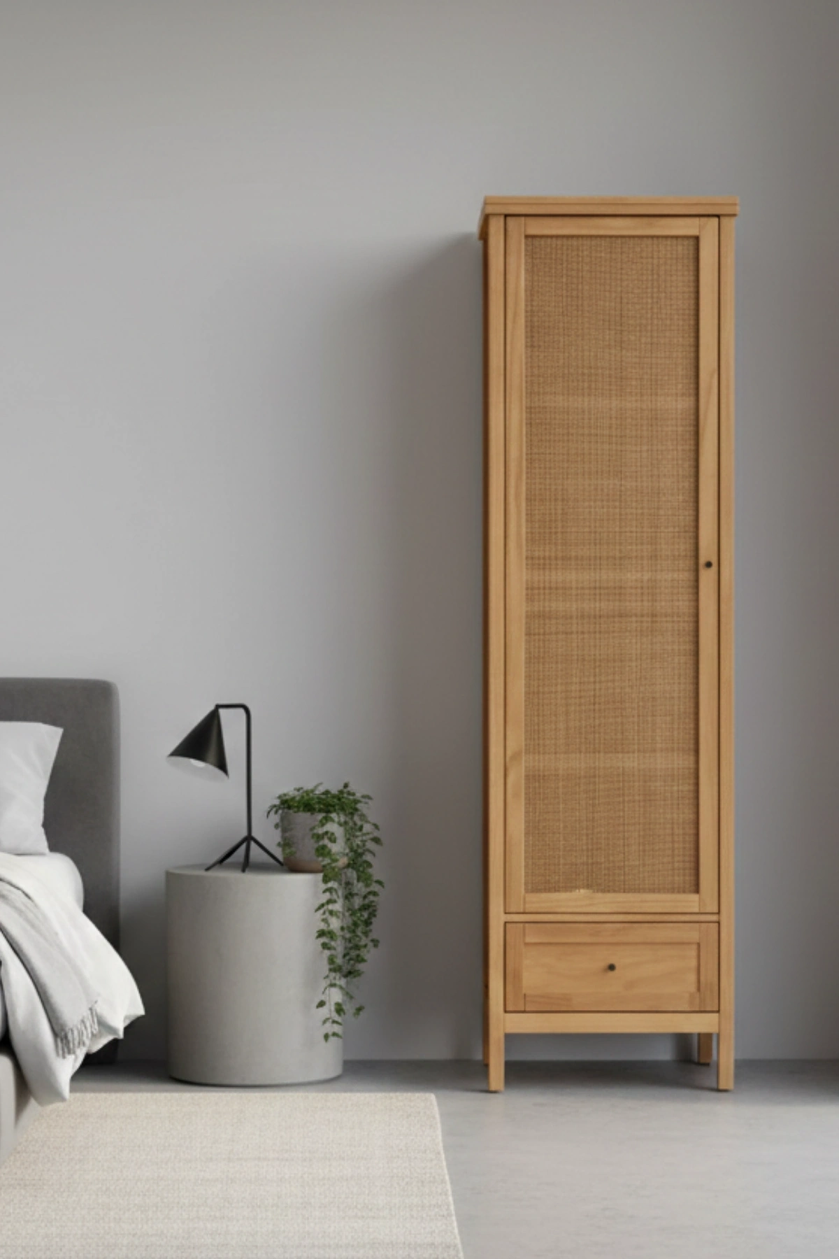 Altea Rattan Detaylı Masif Elbise Dolabı