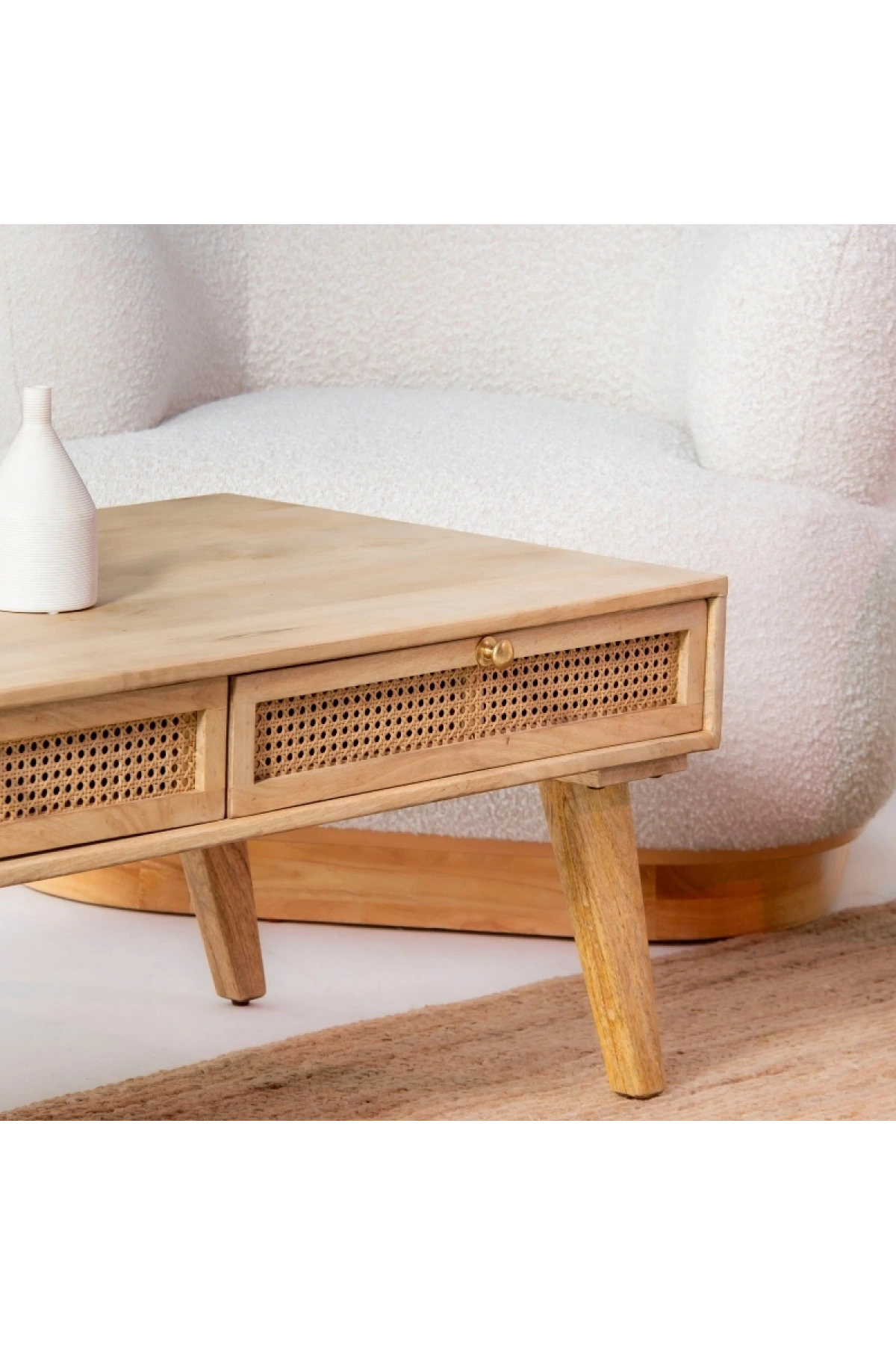 Evora Masif Ahşap Hazeranlı Dört Çekmeceli Orta Sehpa