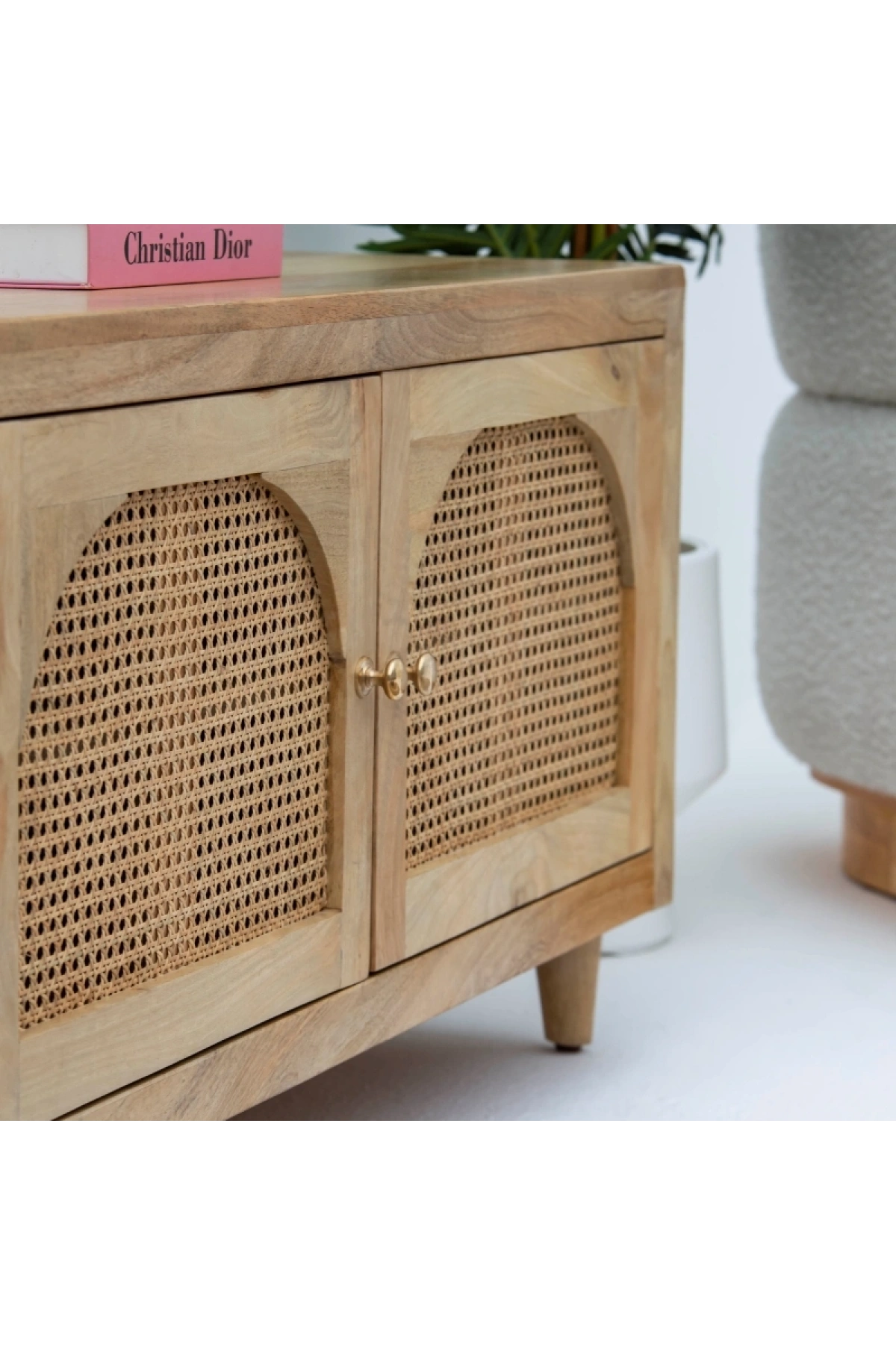 Evora Masif Ahşap Hazeranlı Tv Ünitesi