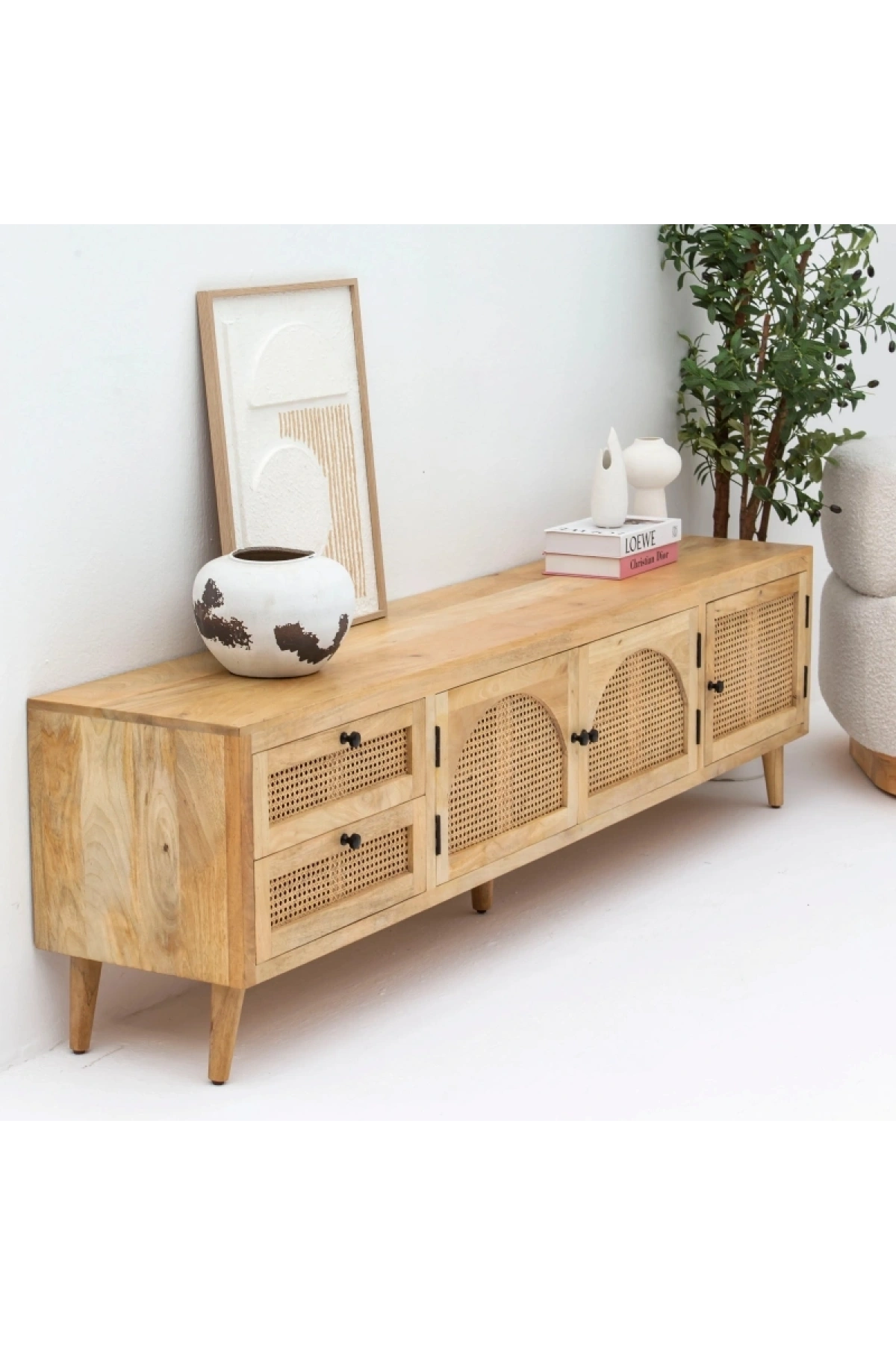 Evora Hazeran Detaylı Masif Ahşap Çekmeceli Tv Ünitesi