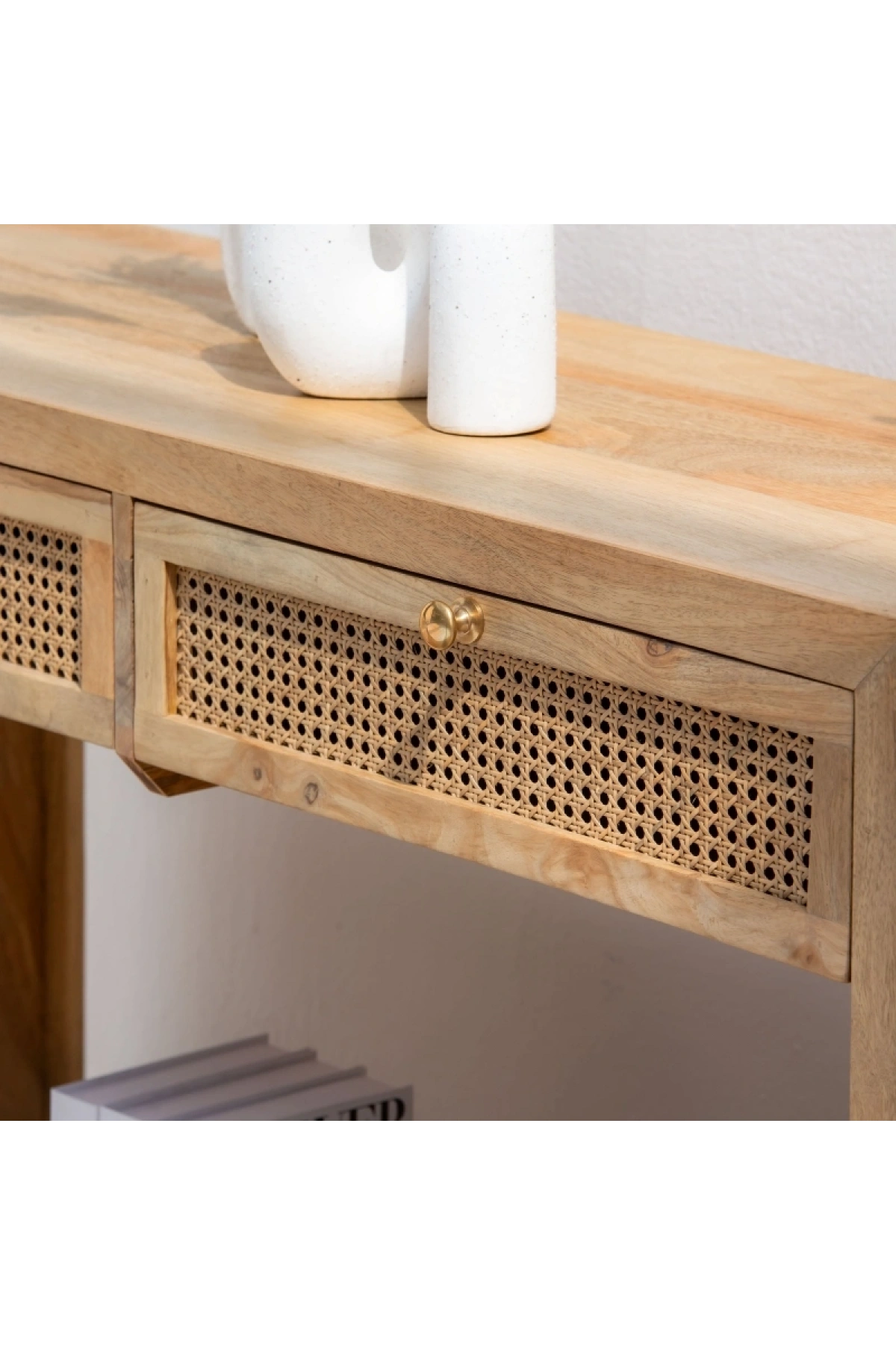 Evora Hazeran Detaylı Masif Ahşap Dresuar