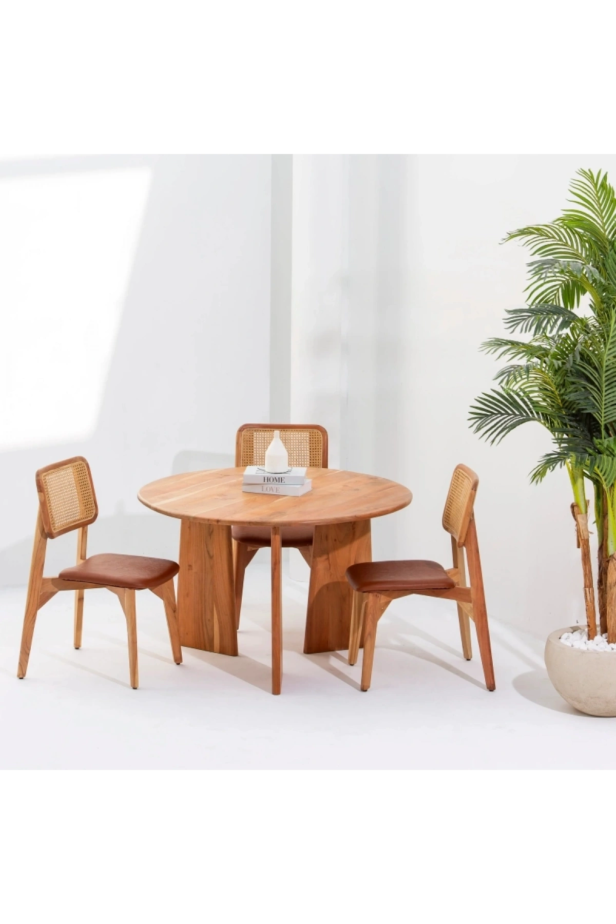 Evora Masif Ahşap Yuvarlak Yemek Masası