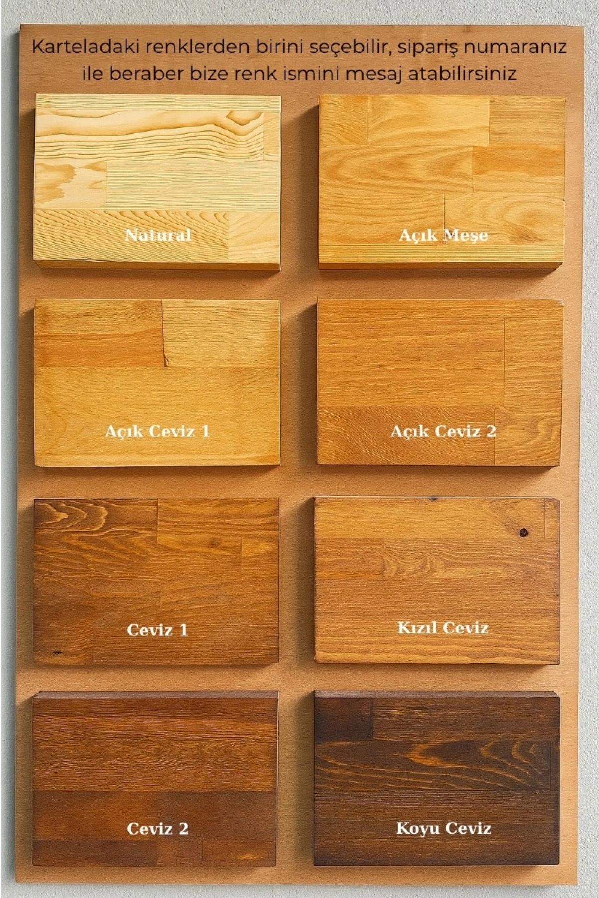 Mesita de noche de madera con doble cajón de caña