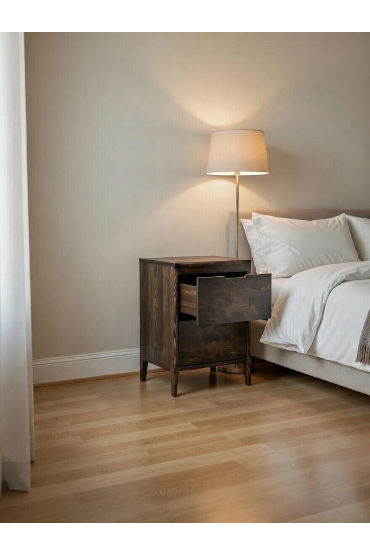 Noir Walnut Masif Ahşap Komodin