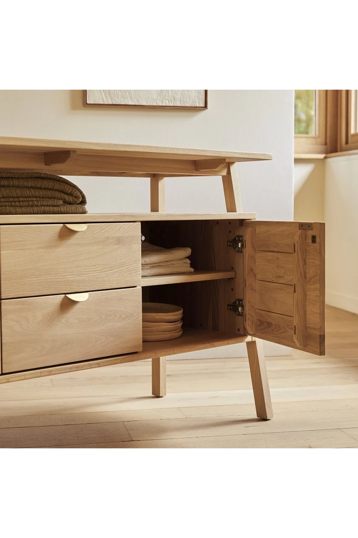 Consola de madera maciza natural de dos cajones Pola