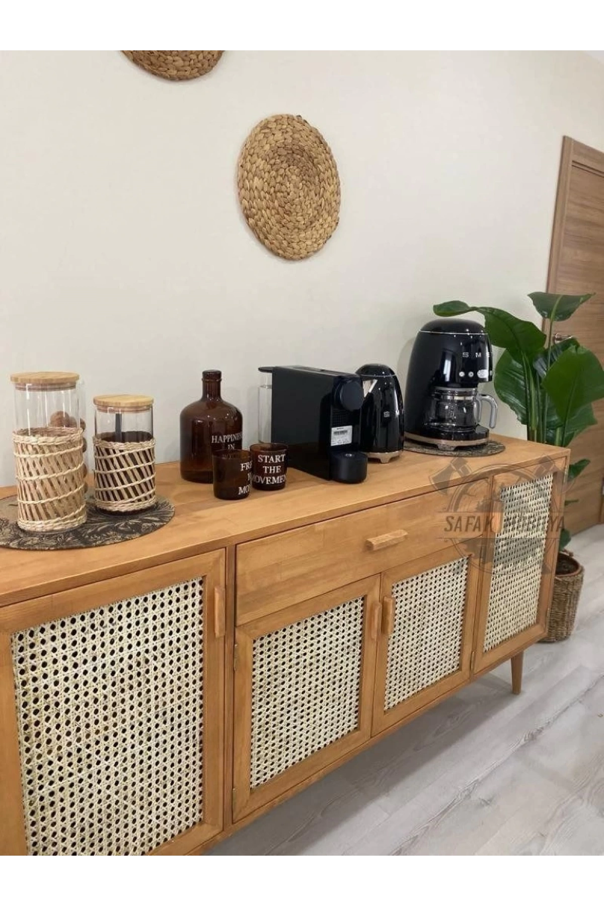 Ahşap doğal bambu hazeranlı masif konsol büfe