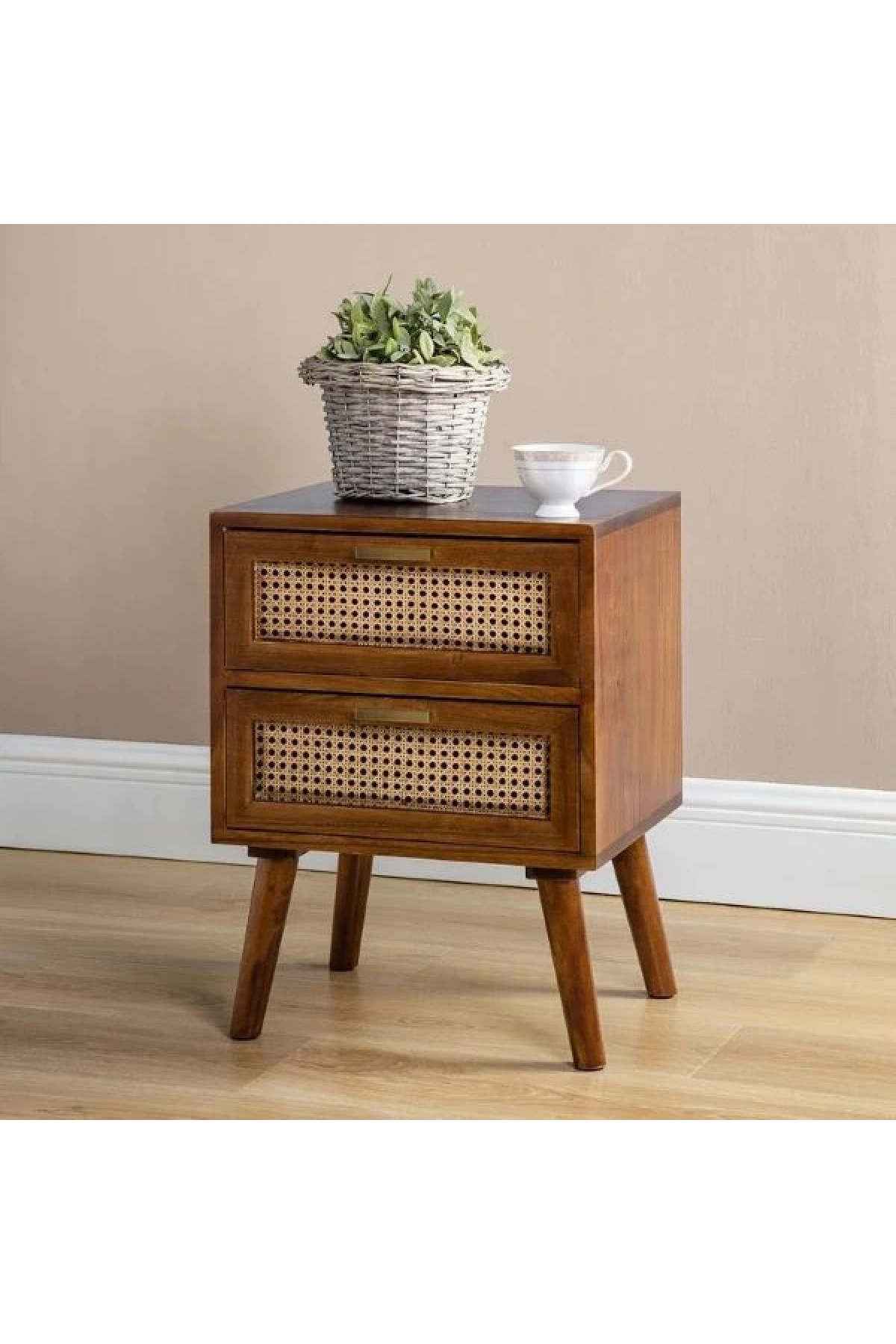 خزانة خشبية طبيعية مفصلة بتفاصيل درجية