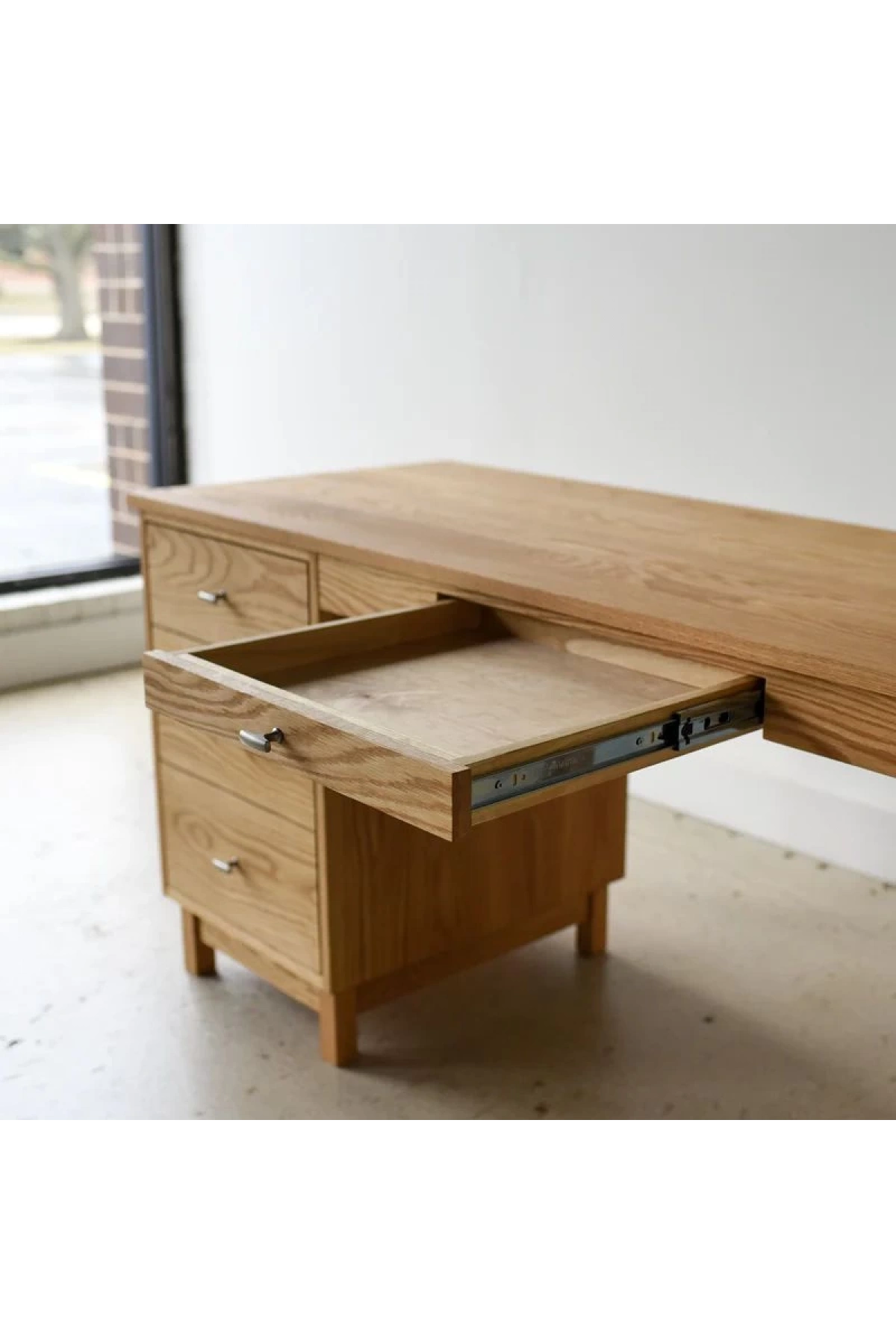 Ahşap iskandinav stil modern çalışma masası