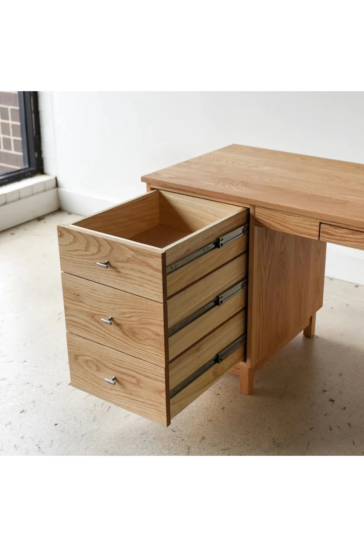 Ahşap iskandinav stil modern çalışma masası