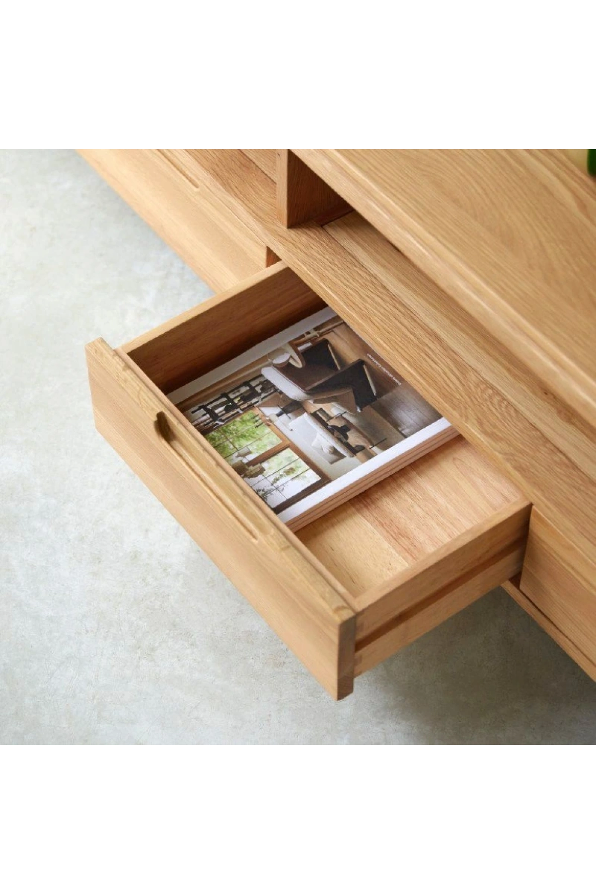 Solid Wood Natural Model Tv Unit