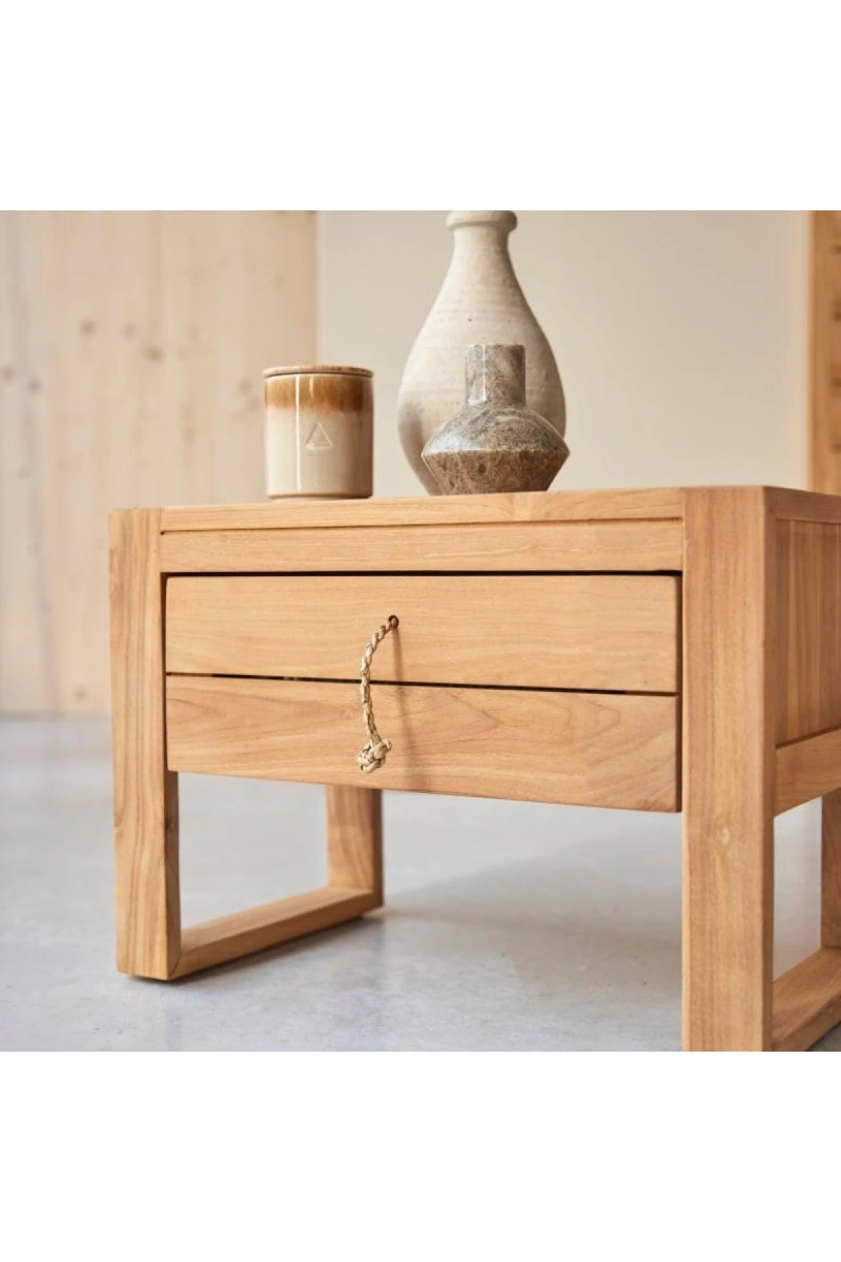 طاولة تسريح خشبية روستيك صلبة من ماركة Minimalys