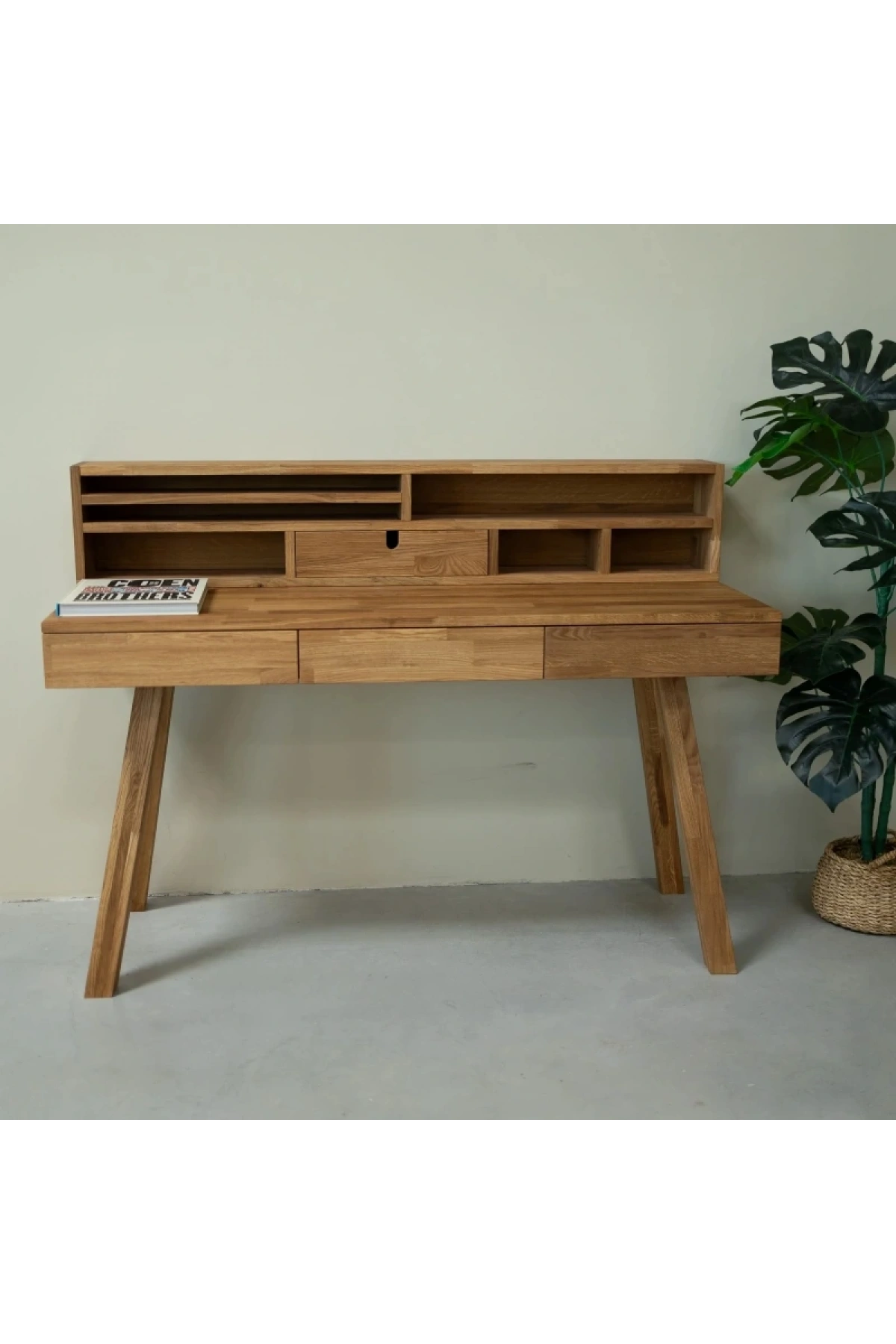 Nordic Açık Ceviz Model Çok Amaçlı Masif Çalışma Masası