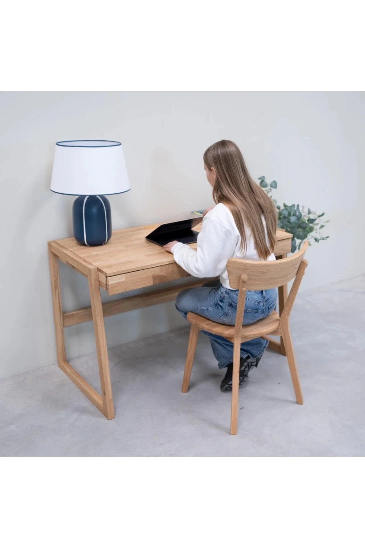 Nordic Masif Ahşap Çalışma Masası