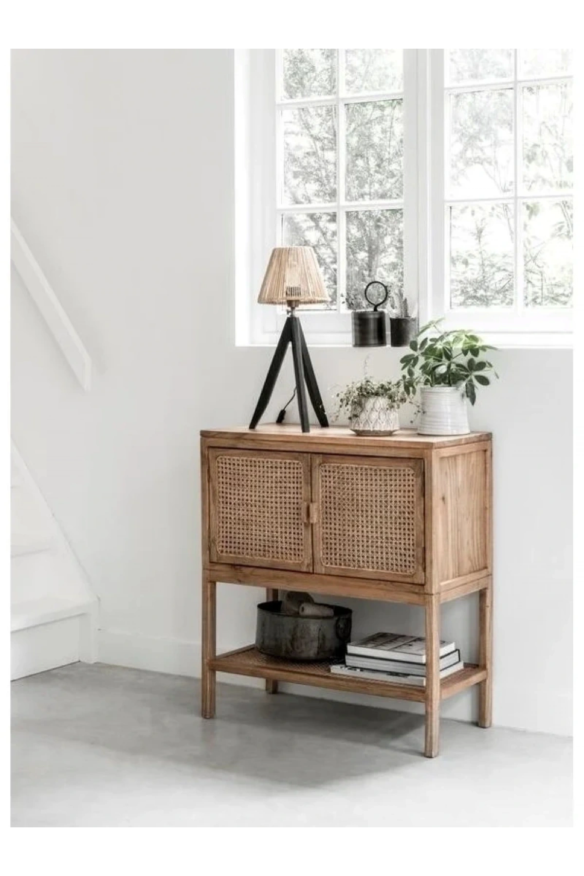 Nordisches Massivholzbuffet, Konsol