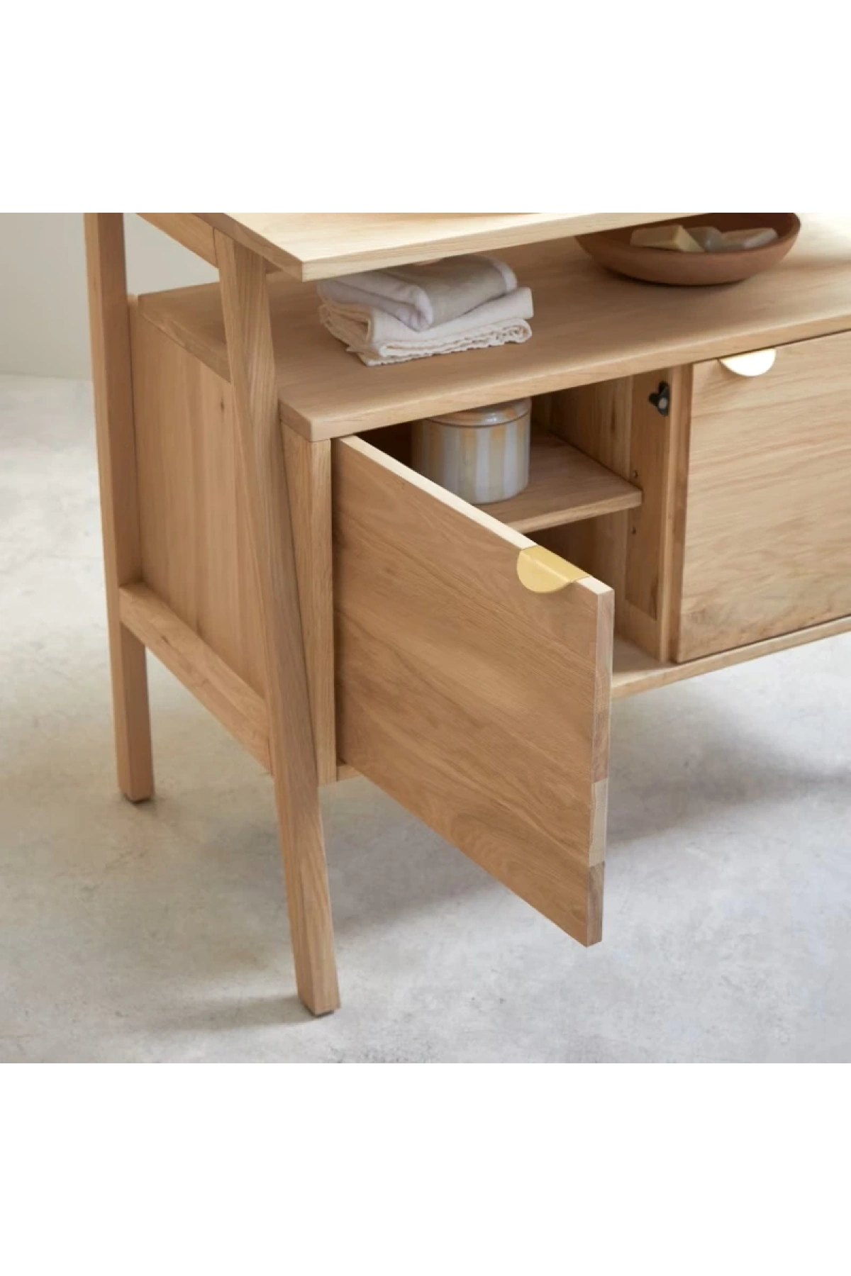 Pola Masif Ahşap Mini Konsol Büfe