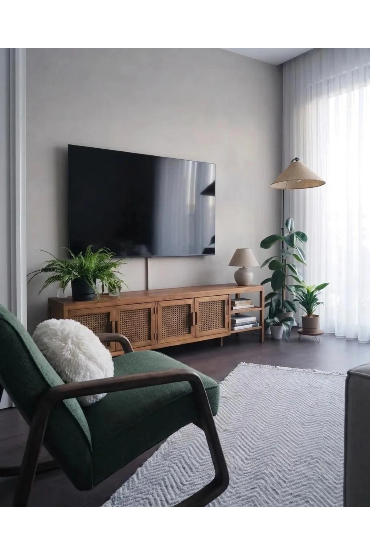 Windsor Masif Hazeran TV Ünitesi