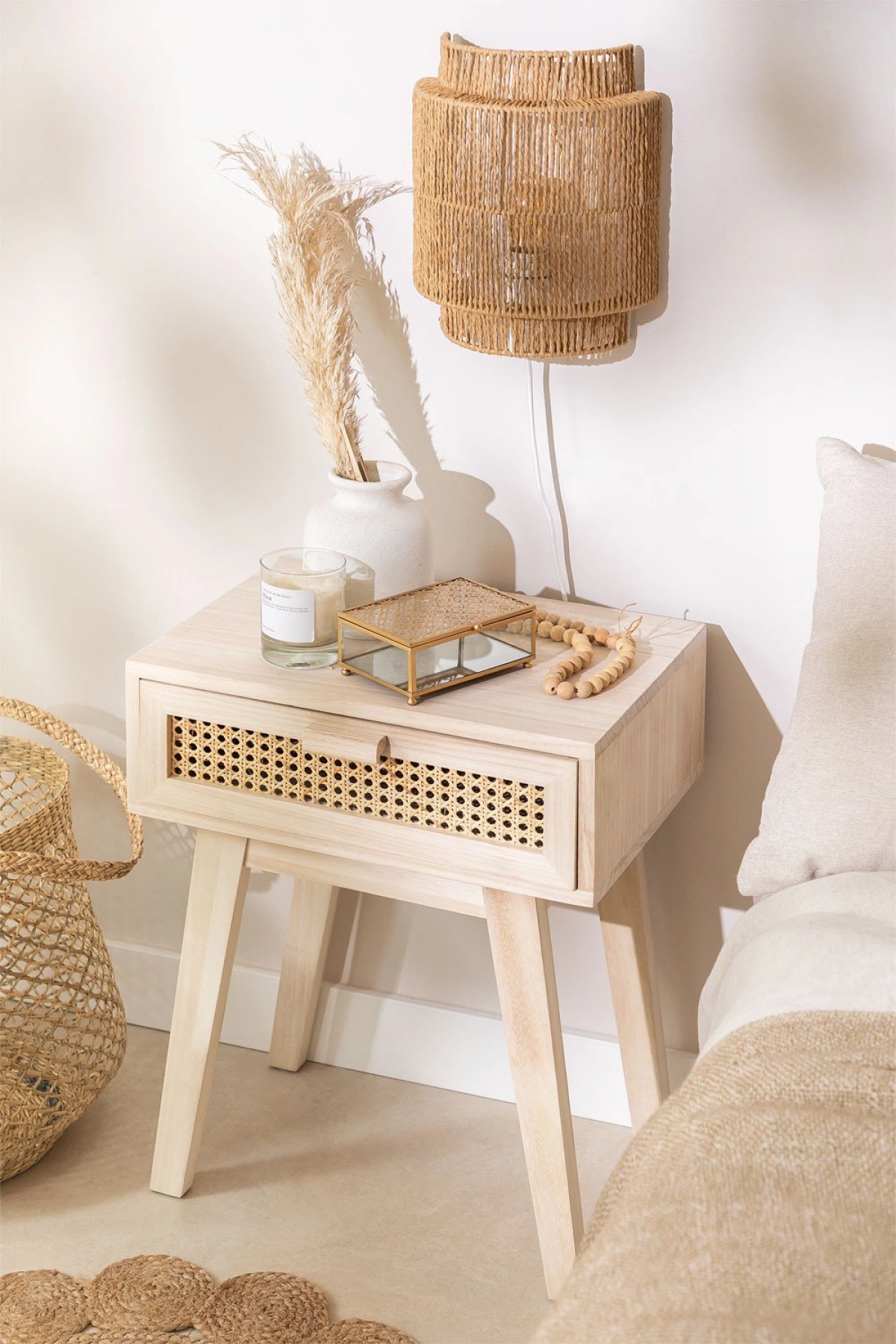 Hazeran Detaylı Tek Çekmeceli Ahşap Komodin 45x55x35 cm