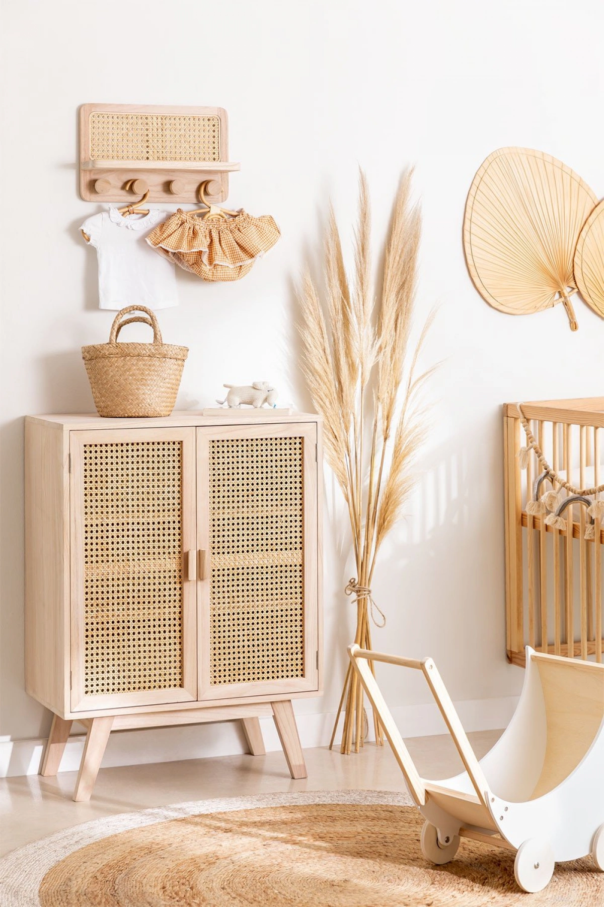 Ahşap Hazeran Kapak Detaylı Konsol Dolap 67x90x38 cm