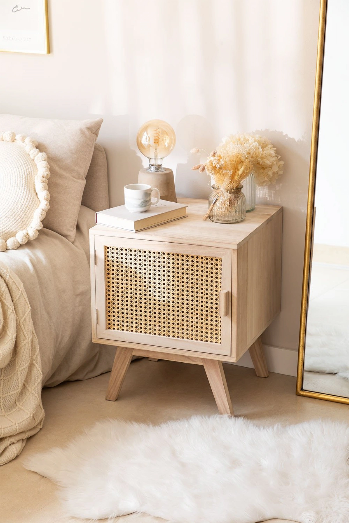 Hazeranlı Rattan Stil Tek Kapaklı Ahşap Komodin 45x55x45 cm