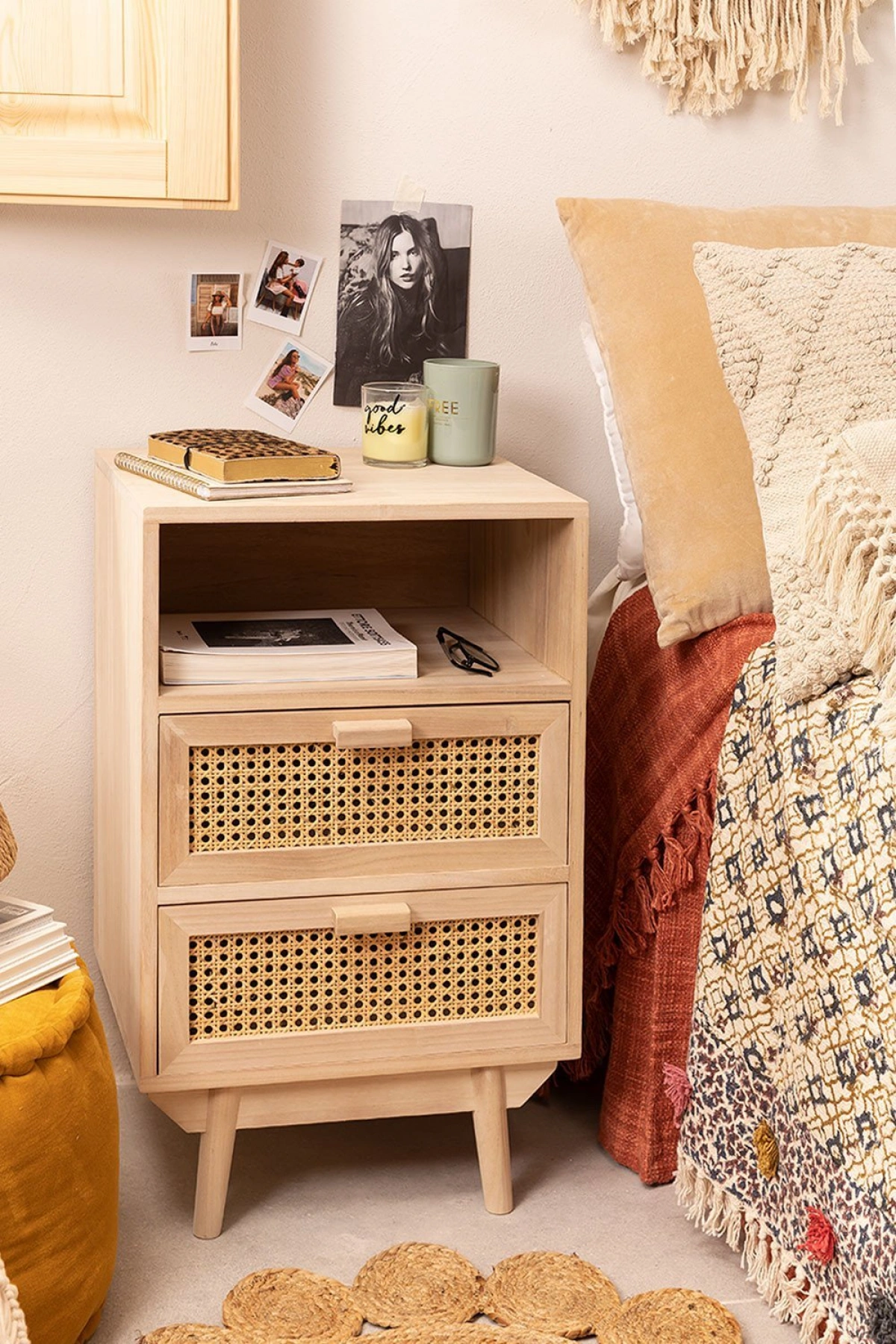 Hazeran Çekmeceli Ahşap Komodin 42x68x38 cm