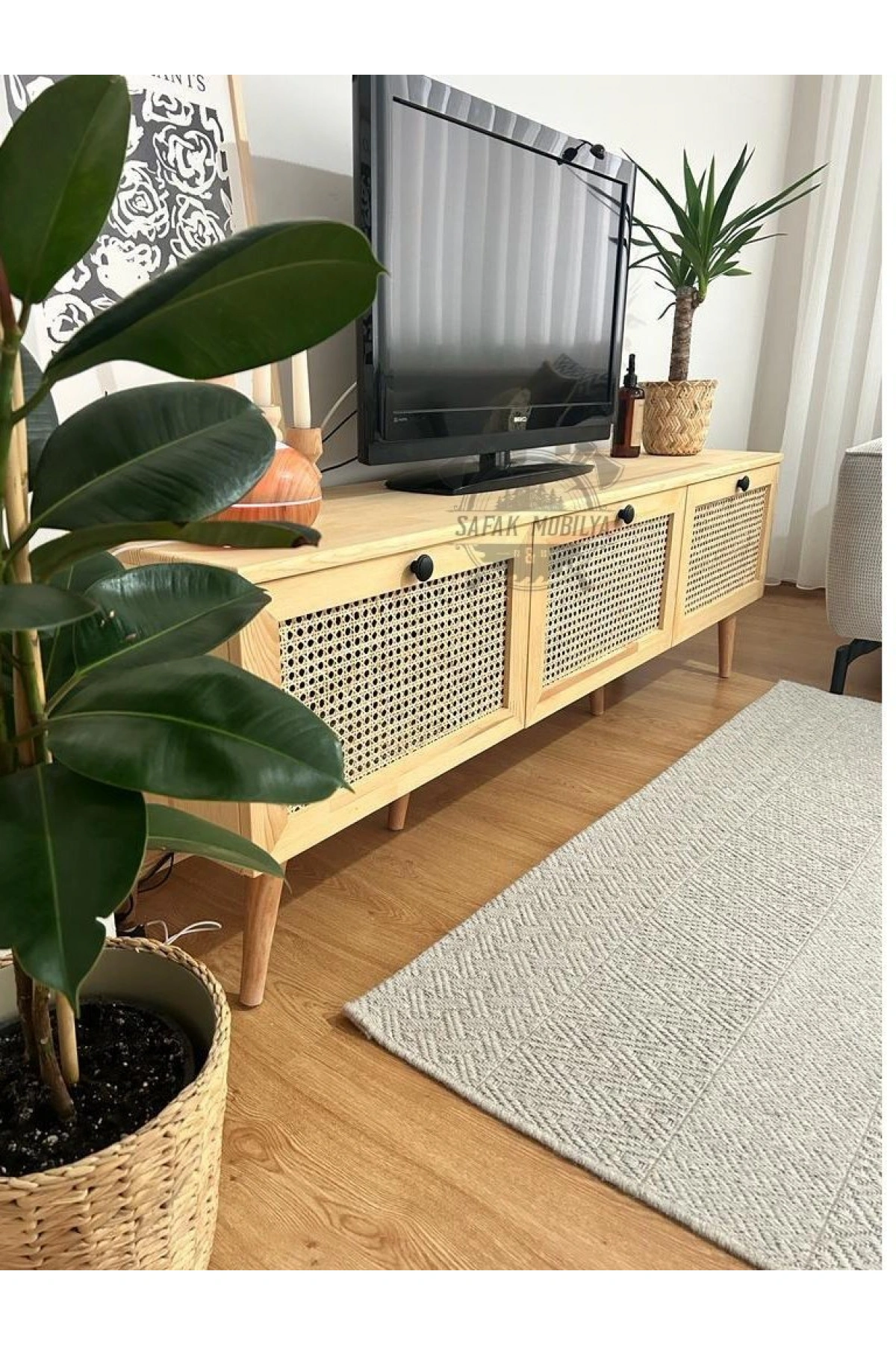 Hazeran Detaylı Masif Ahşap Devirme 3 Kapaklı Tv Ünite Natural Çam