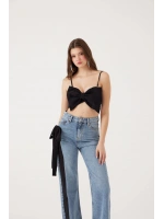 Kurdele Görünümlü Crop Jazmin Bluz Siyah