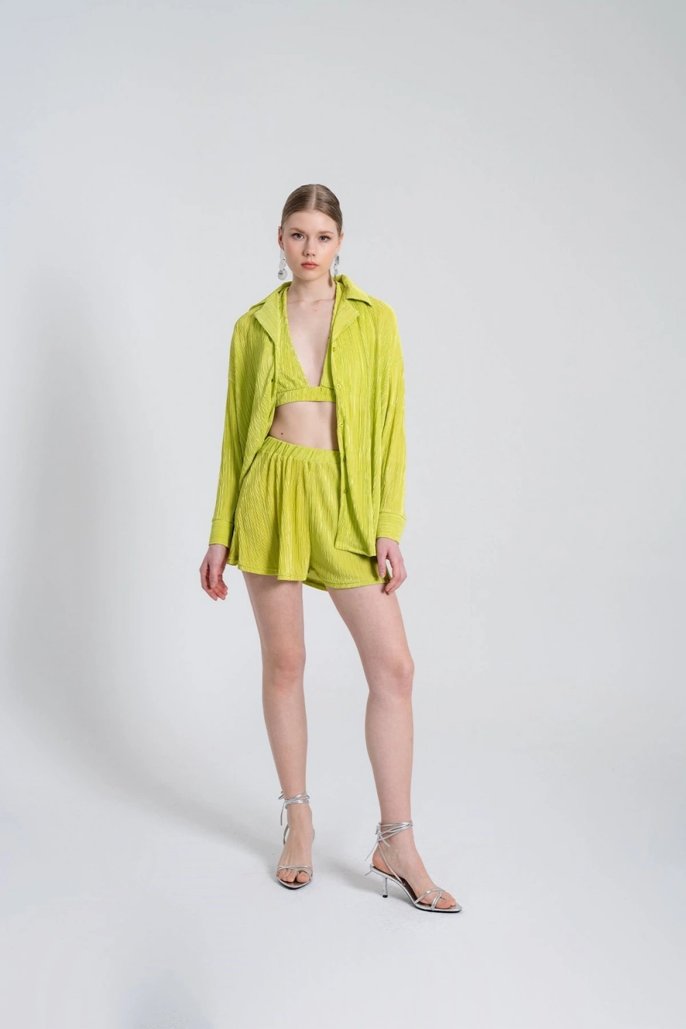Beli Lastikli Mini Comfy Şort Yeşil
