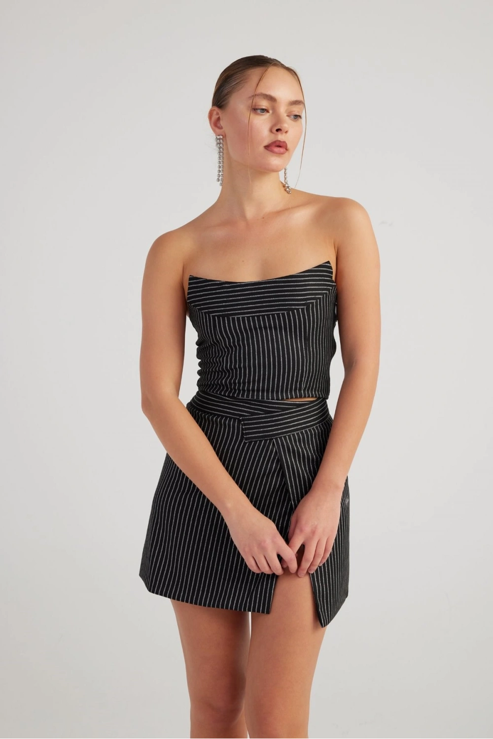 Simli Çizgili Crop Eden Büstiyer Siyah