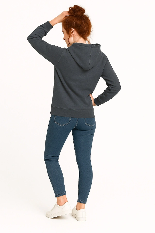 19 Mayıs Temalı 3 İp Sweatshirt Aplikeli Şık ve Konforlu Tasarım