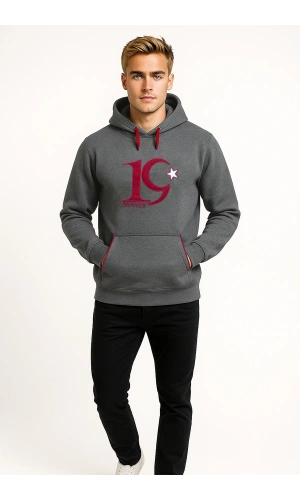 19 Mayıs Temalı 3 İp Sweatshirt Aplikeli Şık ve Konforlu Tasarım