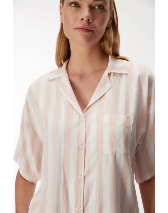 özel tasarım 11406 Kadın Kısa Kol Gömlek ve Kapri Pantolon Takım