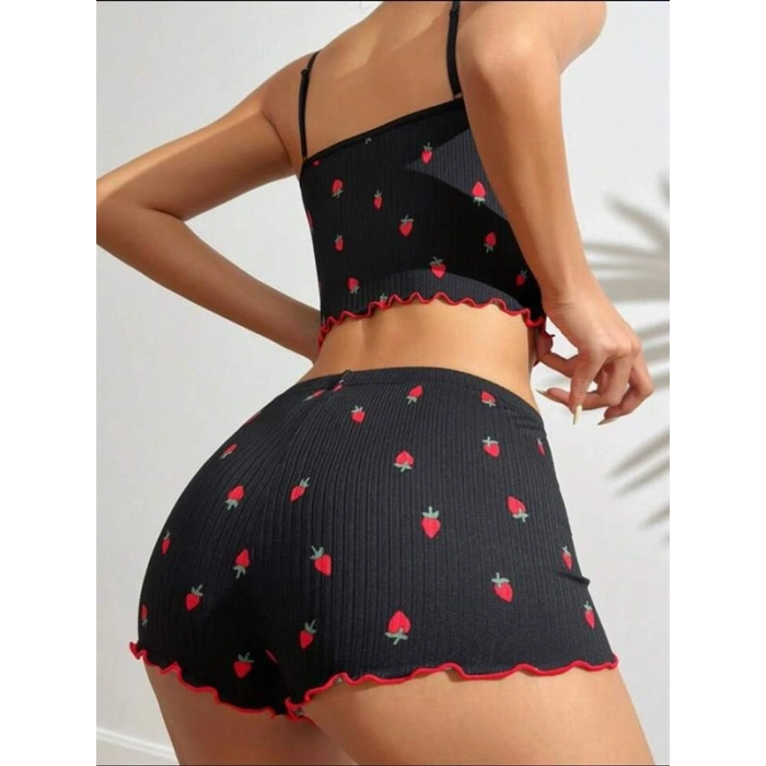 Amora Secret  Siyah Üstüne Kırmızı Çilek Desenli Askılı Şortlu Pijama Takımı