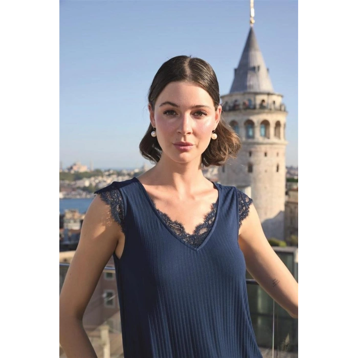 Amora Secret  Yaprak Desenli Ve Dantelli 3lü Pijama Takımı